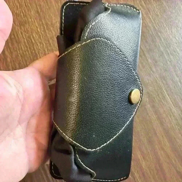 Colossein Sunglasses. Clear Face. Pink Arms And Pink Reflective Lenses. Case - Picture 7 of 10